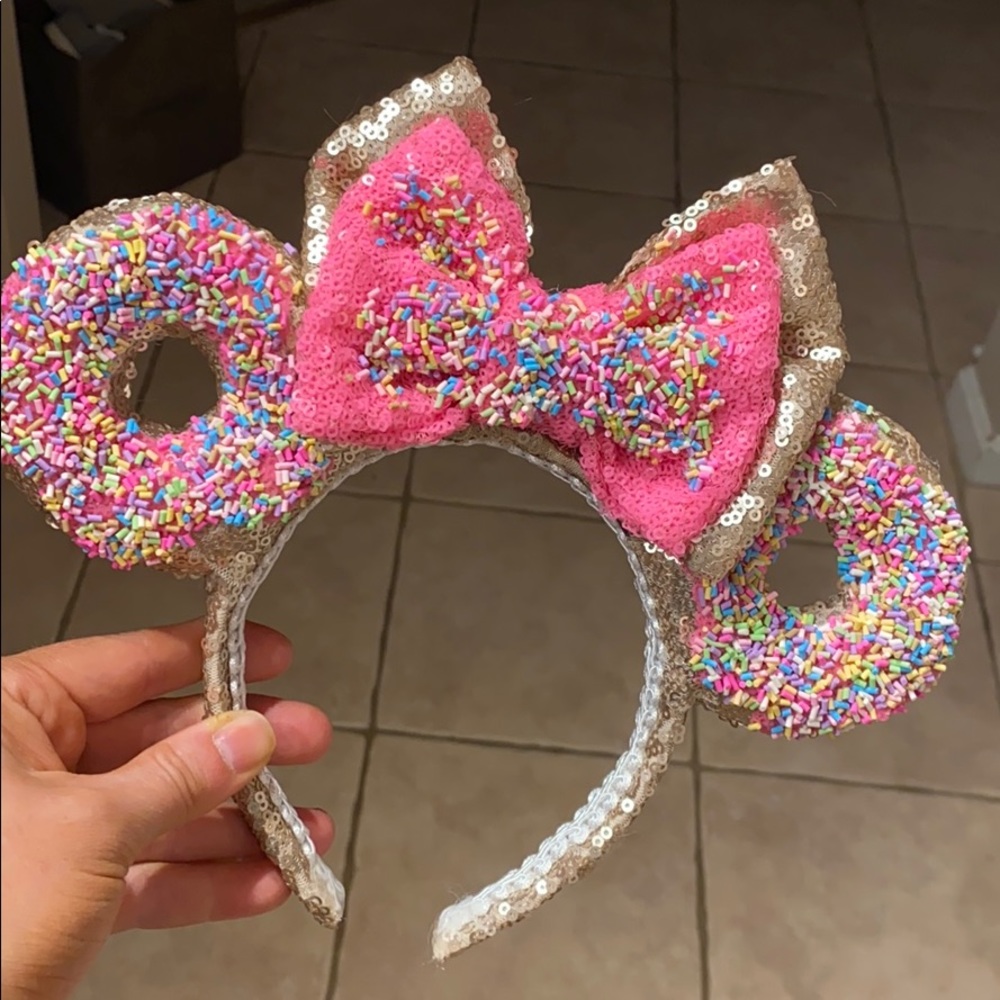 Minnie Mouse Donut Ears